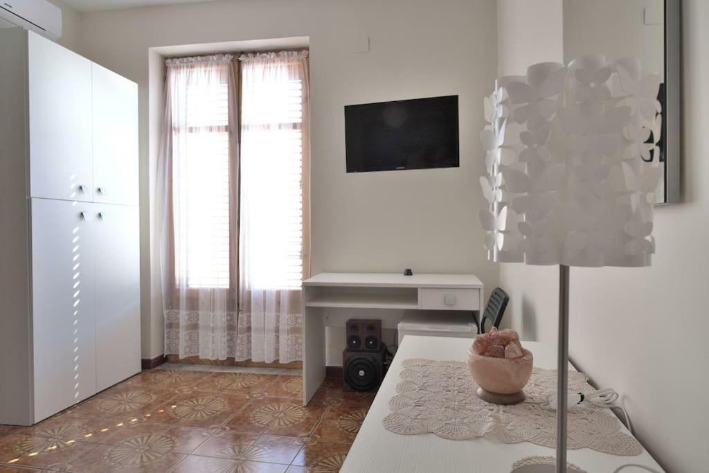 Hotel La Tana Del Lupo San Giovanni Gemini Esterno foto